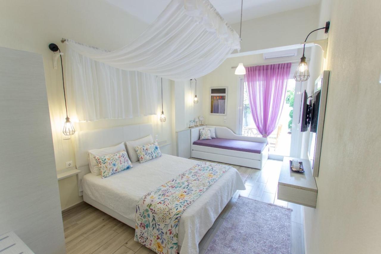 Ilion Luxury Studios 아스프로발타 외부 사진