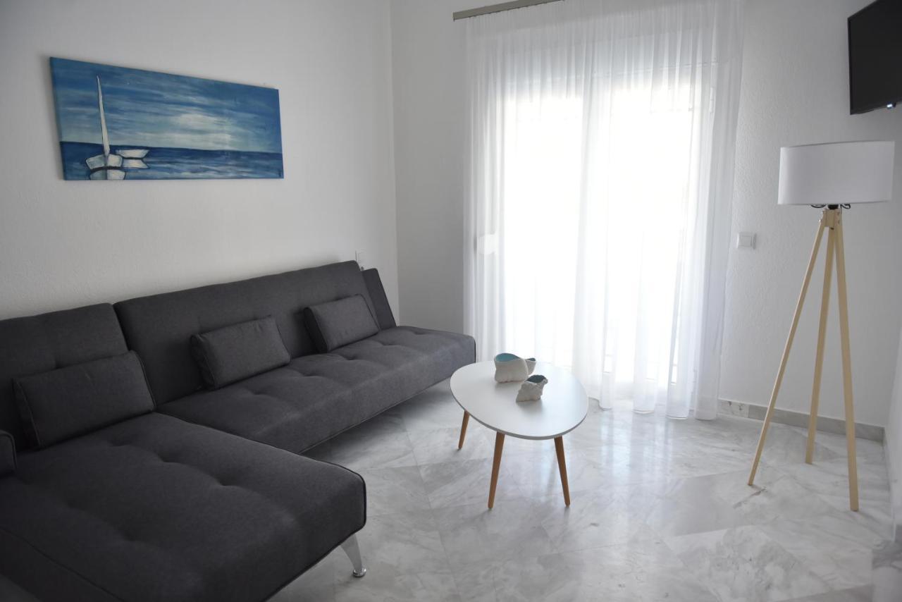 Ilion Luxury Studios 아스프로발타 외부 사진